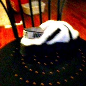 Some ugg sandals size 4